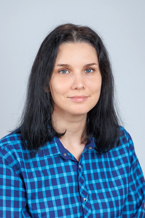 Педагог дополнительного образования Прохвостова Евгения Валентиновна.